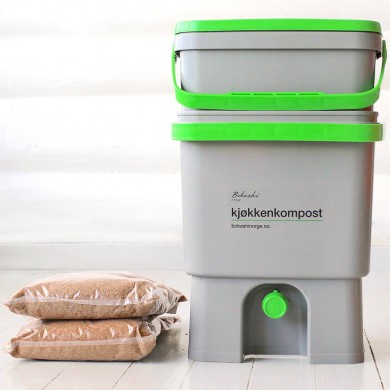 Bokashi kjøkkenkompost - 2 bøtter og 2 kg strø